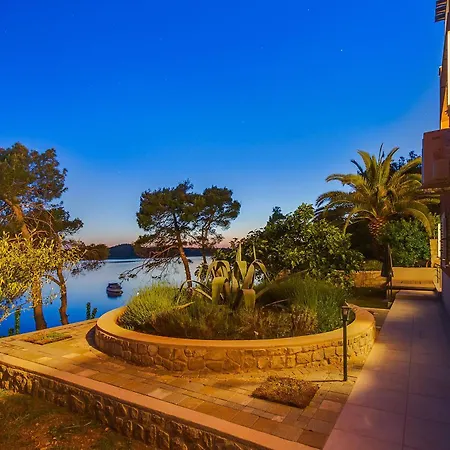 Apartment Marko Mali Losinj